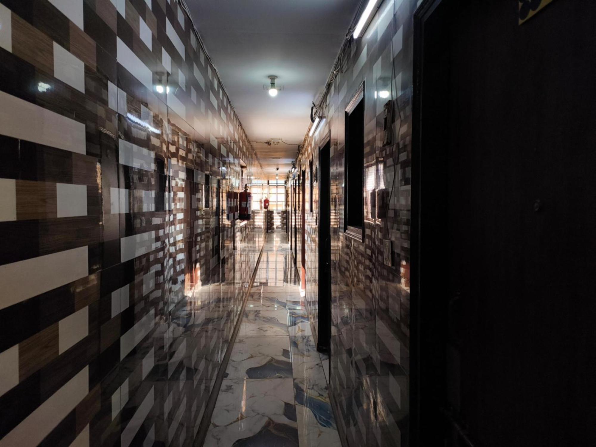 Hotel Metro Park New Delhi Luaran gambar